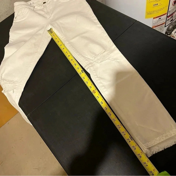 DL1961 Margaux Instasculpt Skinny Ankle Distressed Knee Tear Jeans White Size 26 - Picture 10 of 10